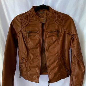 Juniors/Young Womens Coat